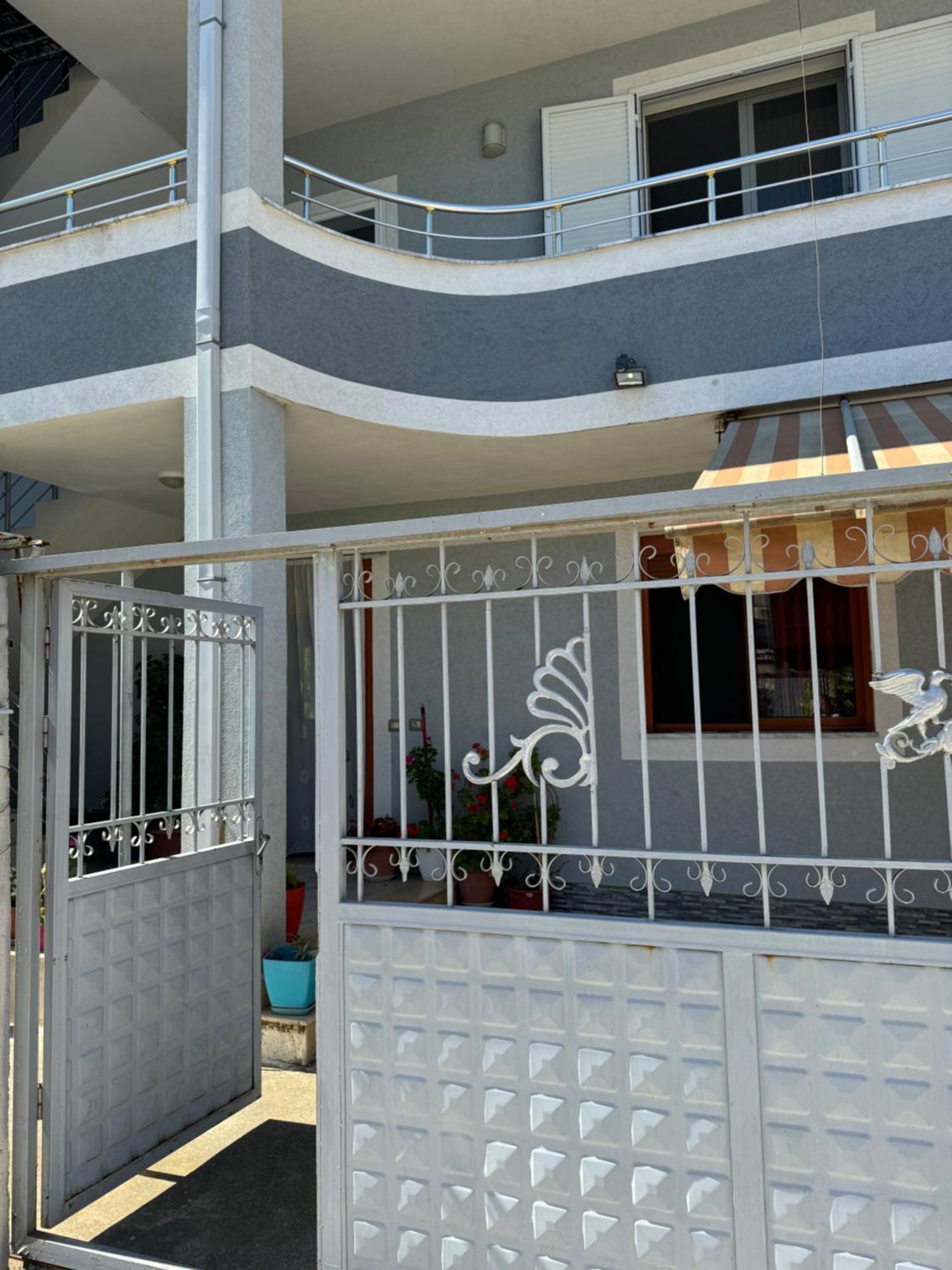 Ersi Apartment Durrës Exterior foto